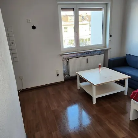شقة Kleine Moblierte 1-zimmer In *